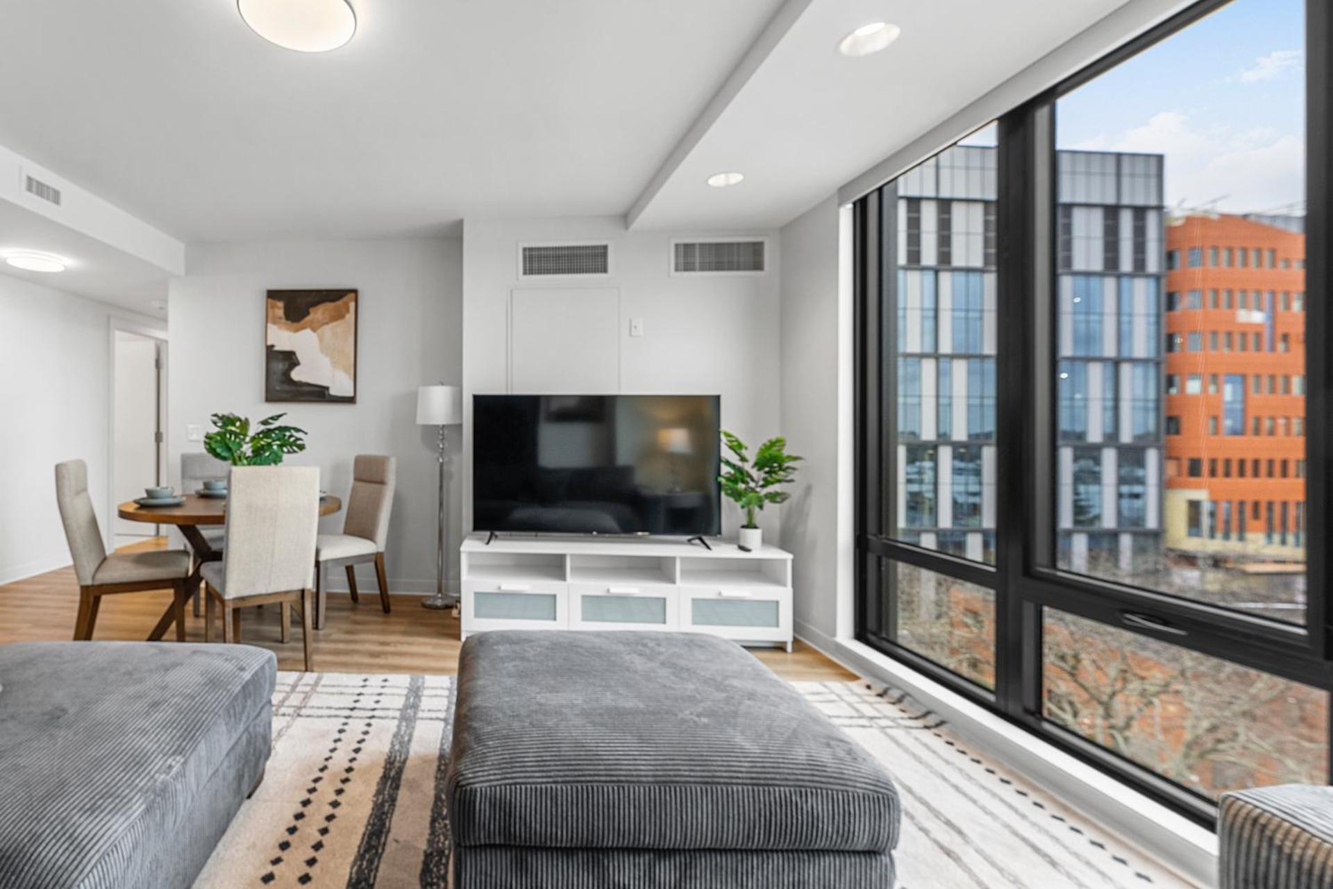 Furnished Luxury Apartment Next To Harvard Stadium Бостон Экстерьер фото