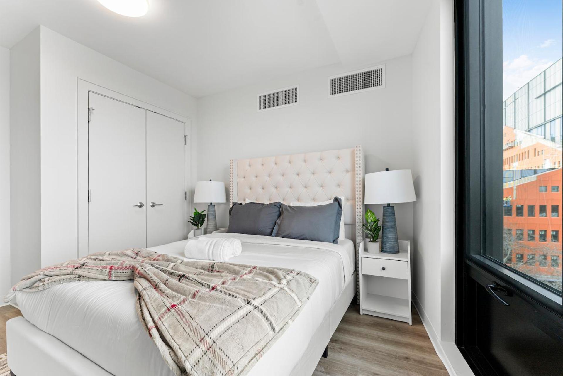 Furnished Luxury Apartment Next To Harvard Stadium Бостон Экстерьер фото