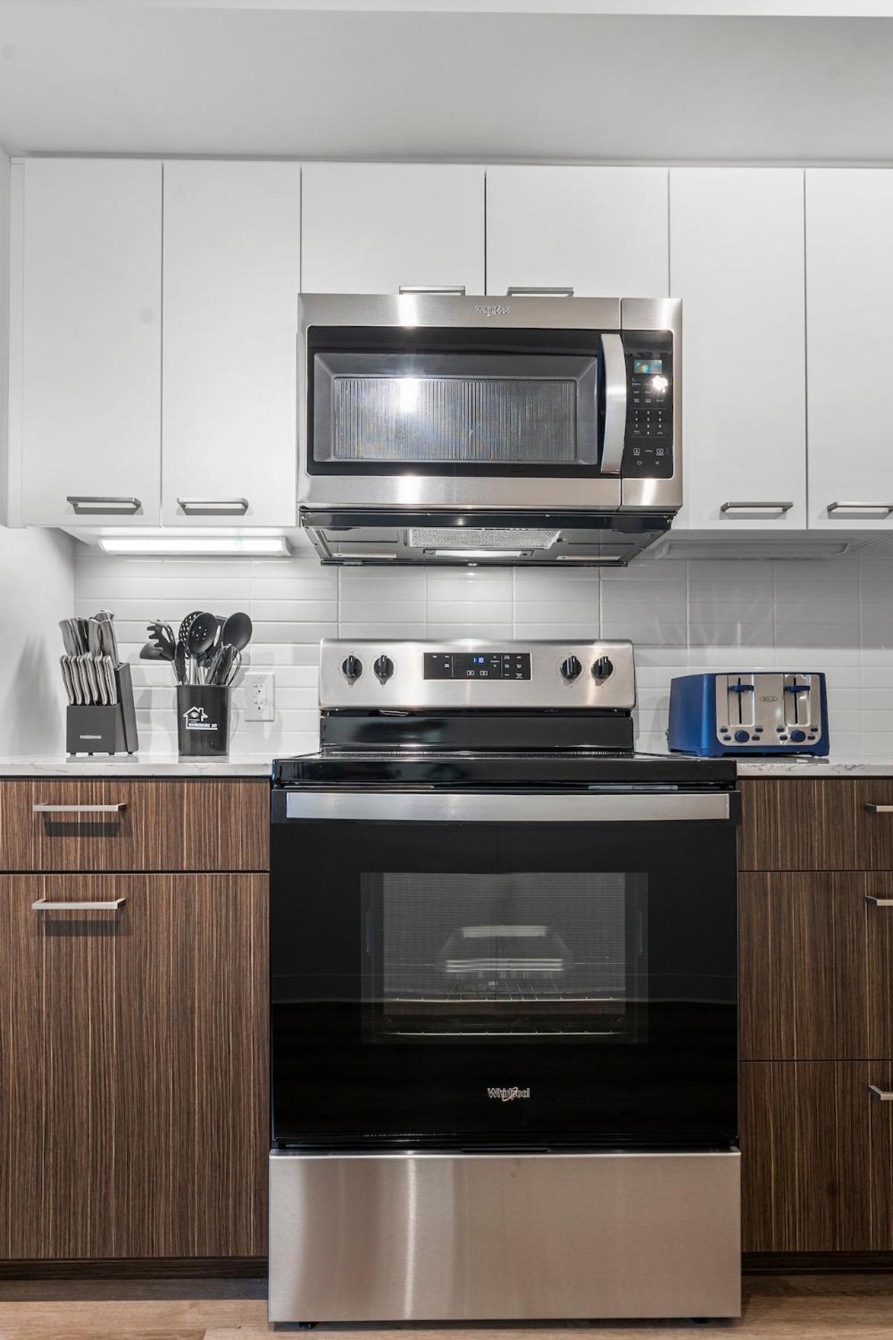 Furnished Luxury Apartment Next To Harvard Stadium Бостон Экстерьер фото